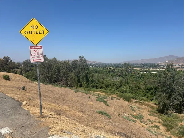 0 Indian Hill Rd #1, Riverside, CA 92501