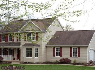 785 E Mountain Rd, Port Matilda, PA 16870