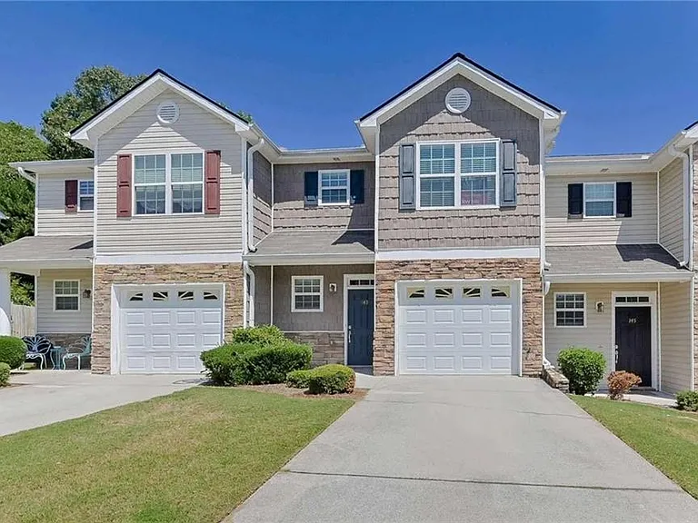143 Linton Dr — Photo 1