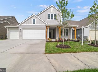 232 Milkweed Dr, Lake Frederick, VA 22630