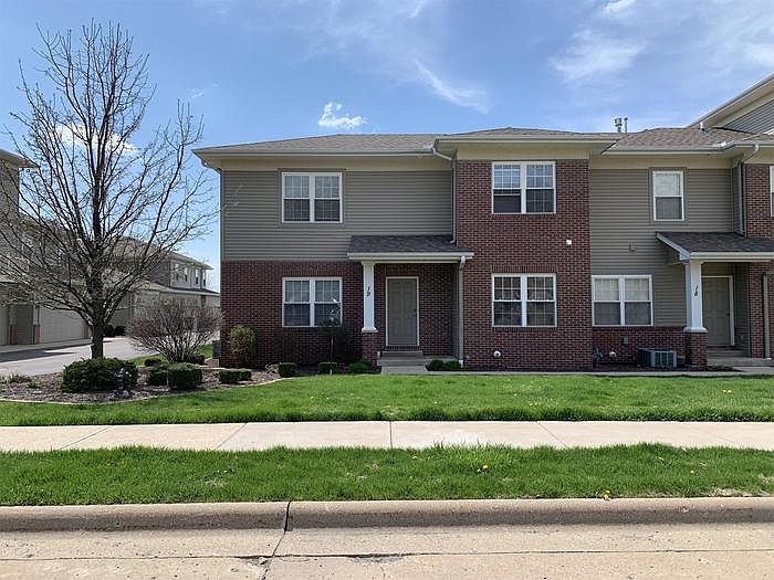 1st image of 11217 N Oakwood Dr Unit 19