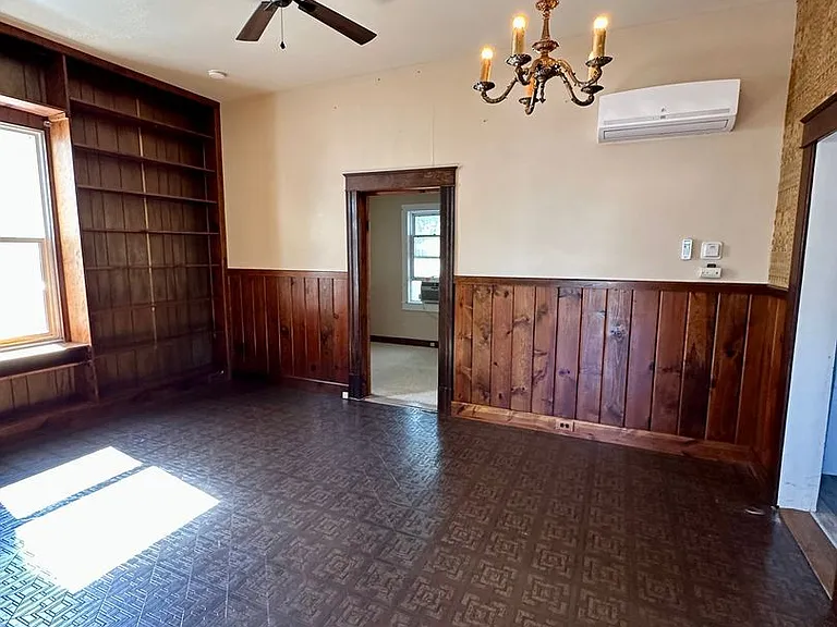 203 S Murdock Ave — Photo 9