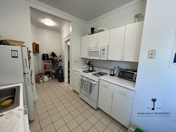 KITCHEN IS HUGE!!!!