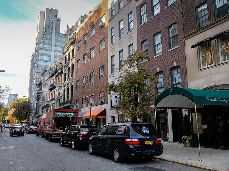 17 E 67th St #3D — Photo 11