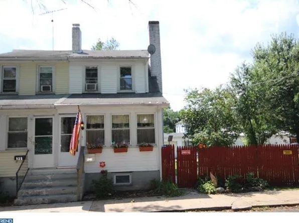 921-923 Lyndale Ave, Trenton, NJ 08629