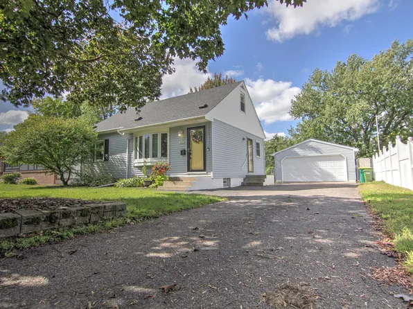 5619 Vera Cruz Ave N, Crystal, MN 55429
