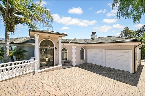 450 Palmerstone La Canada Photo 1