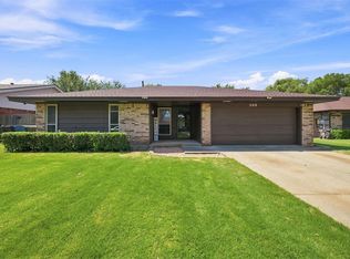 508 Cherryvale Rd, Edmond, OK 73003
