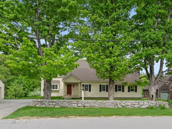 115 Old Main Street, New London, NH 03257
