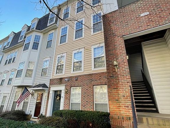 3rd image of 5100 Donovan Dr Suite 101