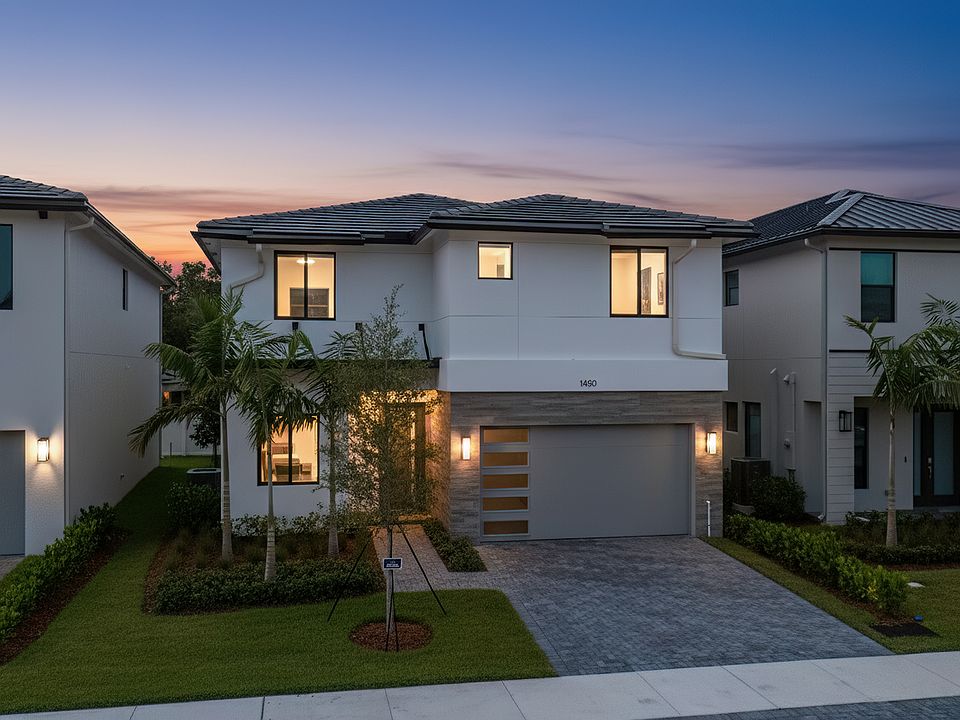 1st image of 1450 SW 23rd St #1450