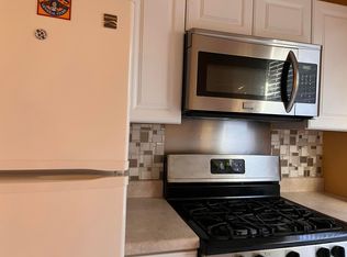 121 Dover St #2, Fall River, MA 02721