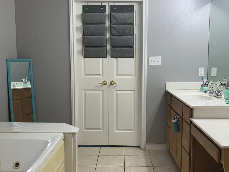 6734 Northgate Dr — Photo 16