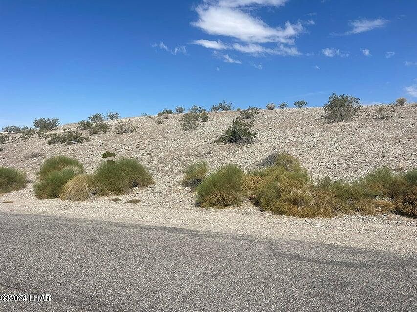 2nd image of 2081 Chaparral Dr