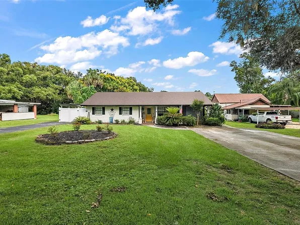 205 Josephine Ave, Fruitland Park, FL 34731