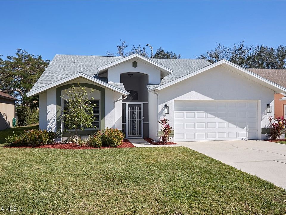 1st image of 17831 Castle Harbor Dr