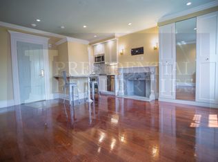 88 Charles St #6B, Boston, MA 02114
