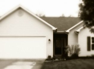 9014 Brickshire Pkwy, Fort Wayne, IN 46815