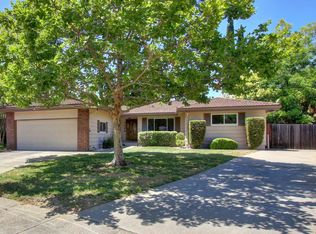 7604 Prescott Way, Sacramento, CA 95823