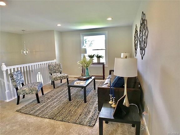5th image of 203 Hollymead Ct