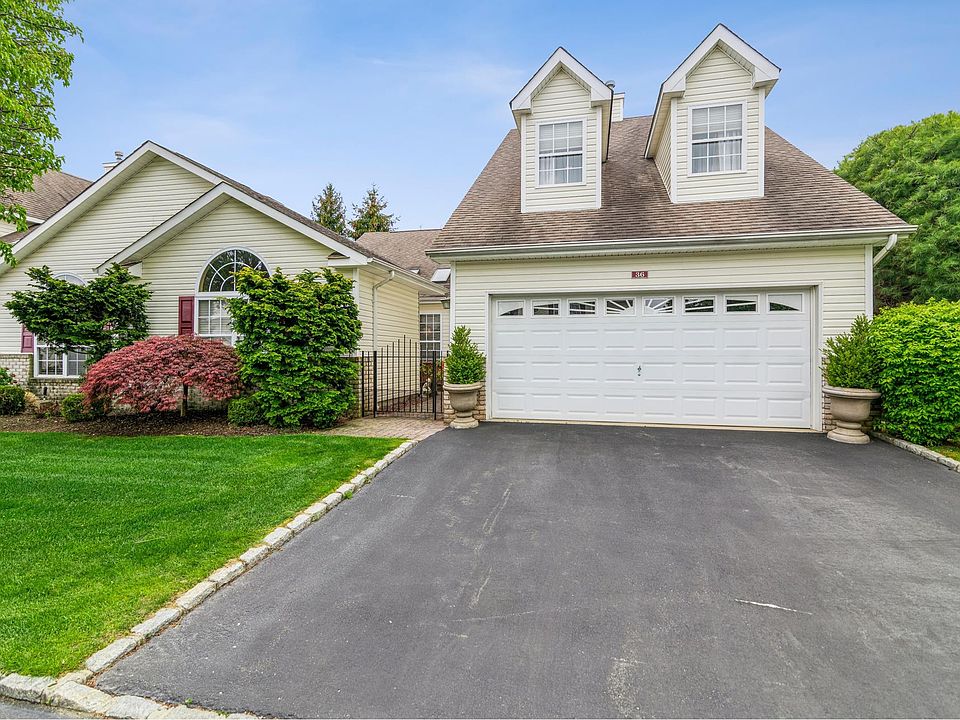 1st image of 36 Constantine Way #36