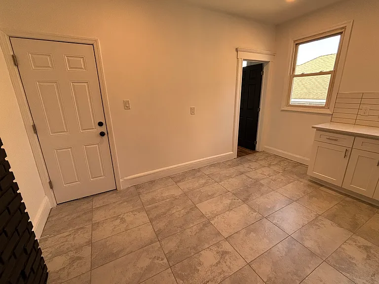 151 Washington Ave #2L — Photo 6