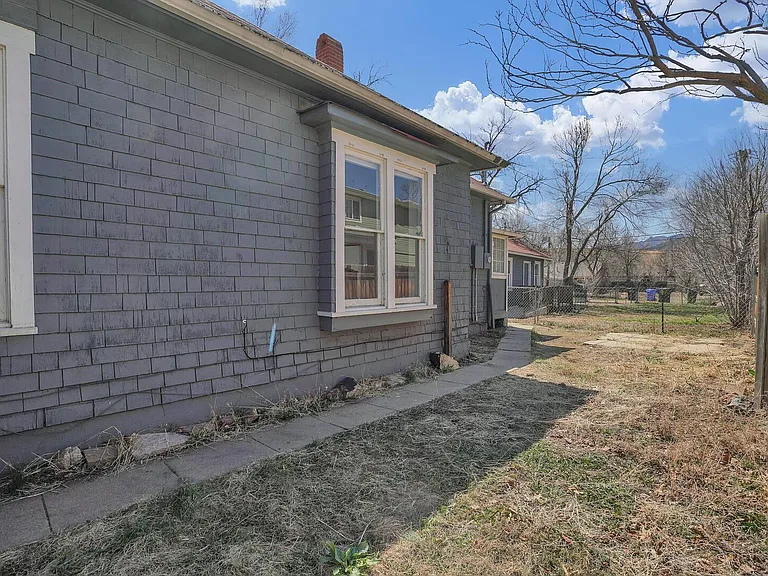 1519 W Cucharras St — Photo 24