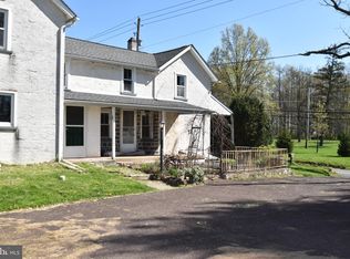 860 California Rd, Quakertown, PA 18951