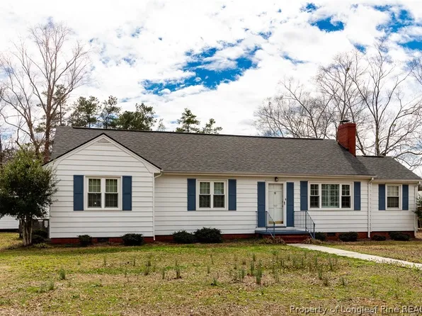 717 W Cutlar St, Saint Pauls, NC 28384