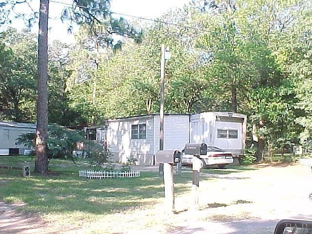 1st image of 213 Arbor Ave