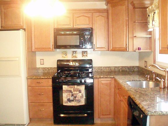 All Appliances in Kitchen