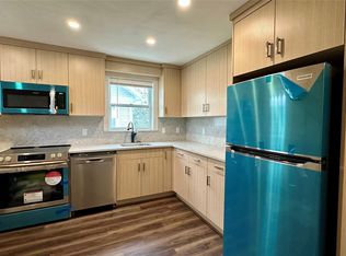 51 South St FLOOR 2, Oyster Bay, NY 11771