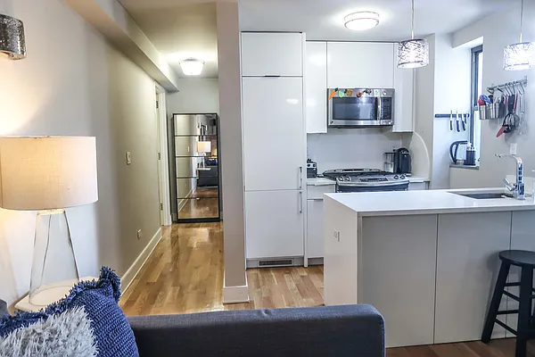 Rented by Maz Group NY | media 3