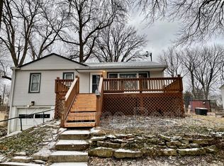 5341 N Woodland Ave, Kansas City, MO 64118
