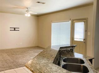2319 Calendar Ct, Grand Prairie, TX 75050