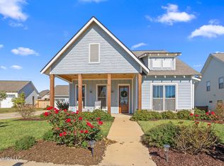 806 Long Leaf Cir, Brandon, MS 39042