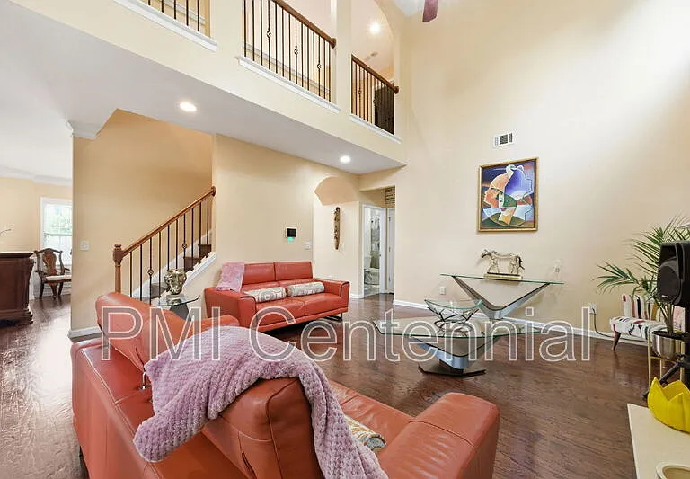 1816 Jameson Cir NE — Photo 10