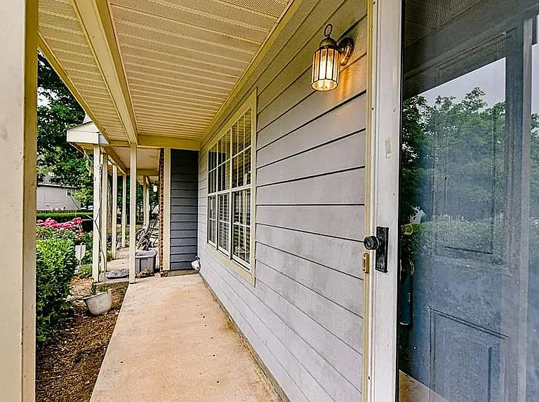 3640 Huyton Ct — Photo 3