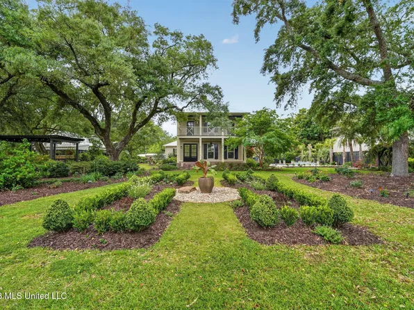 106 Sea Pne, Long Beach, MS 39560