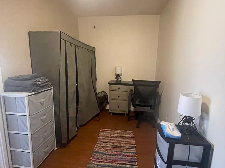 315 Osborne St #9 — Photo 21