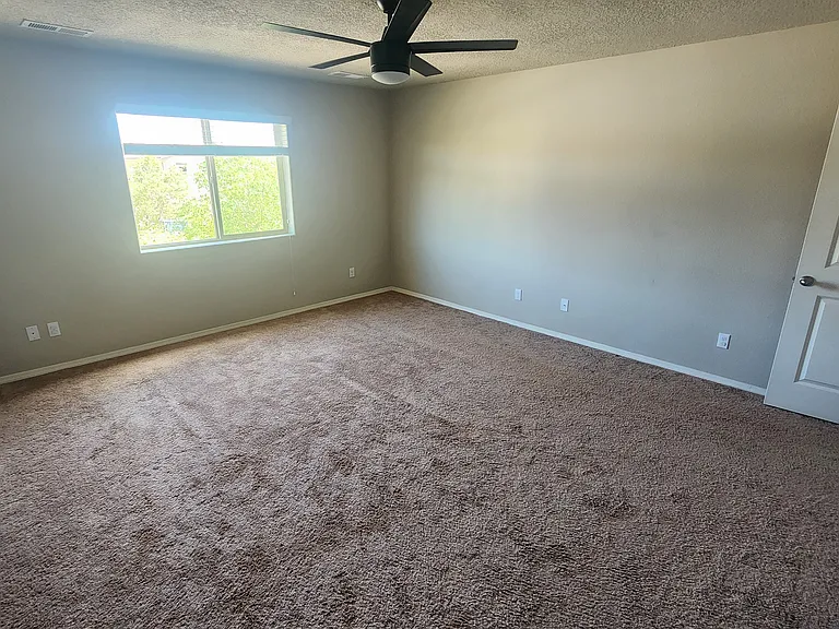 8812 Zephyr Pl NW — Photo 13