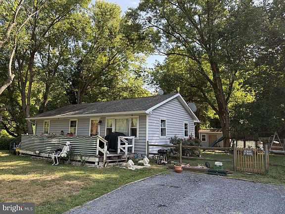 3rd image of 8485 Tilghman Island Rd