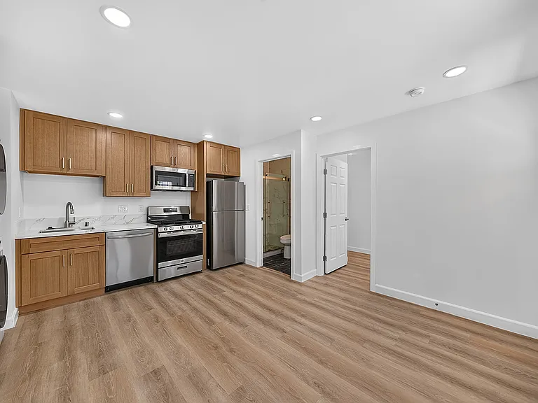 12250 Carver Ln — Photo 26