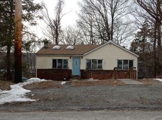 30 Belford Dr, Hewitt, NJ 07421