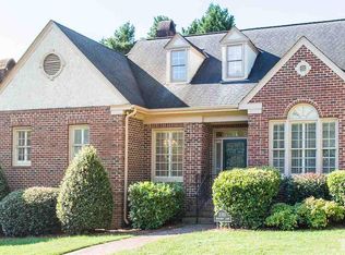 3361 Ridgecrest Ct, Raleigh, NC 27607