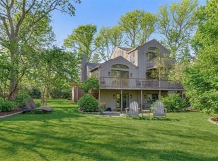 3 Hidden Cove Rd, Oak Bluffs, MA 02557
