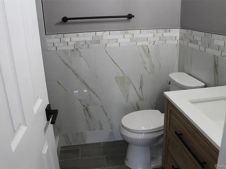 276 Temple Hill Rd #2410 — Photo 12