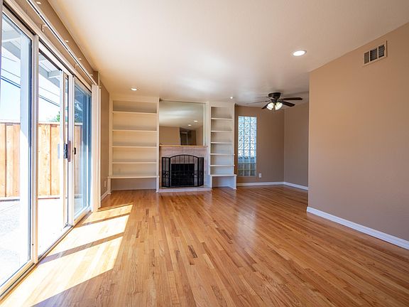 3rd image of 2196 Camden Ave