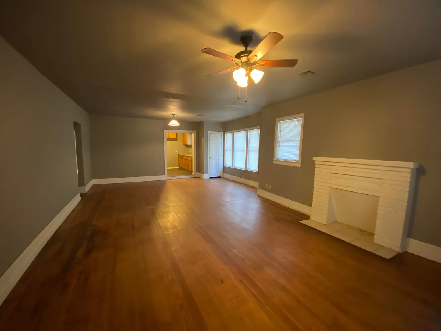 4 bed, 1636 sqft, $1,495 — Photo 2