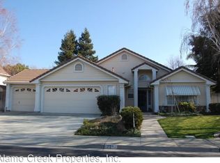 731 Fox Hollow Way, Vacaville, CA 95687